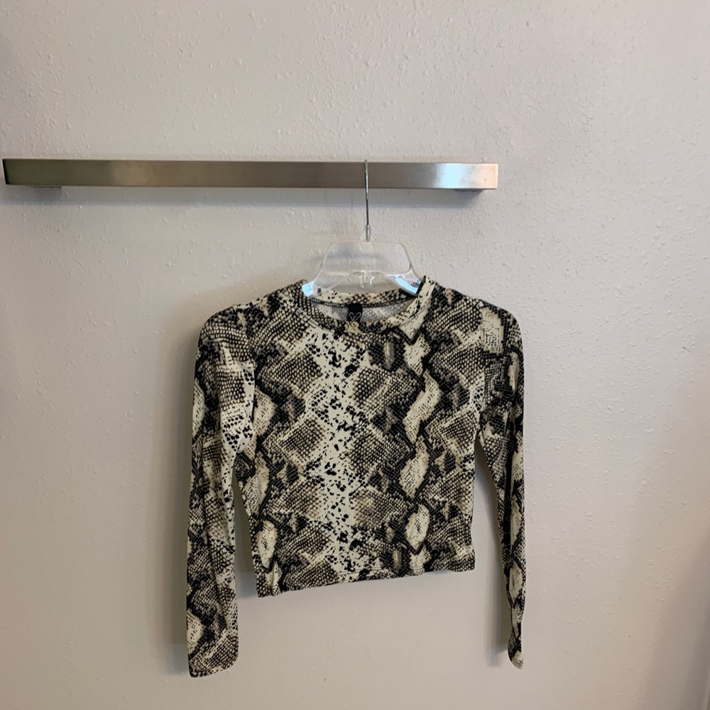 Windsor long sleeve snake print shirt